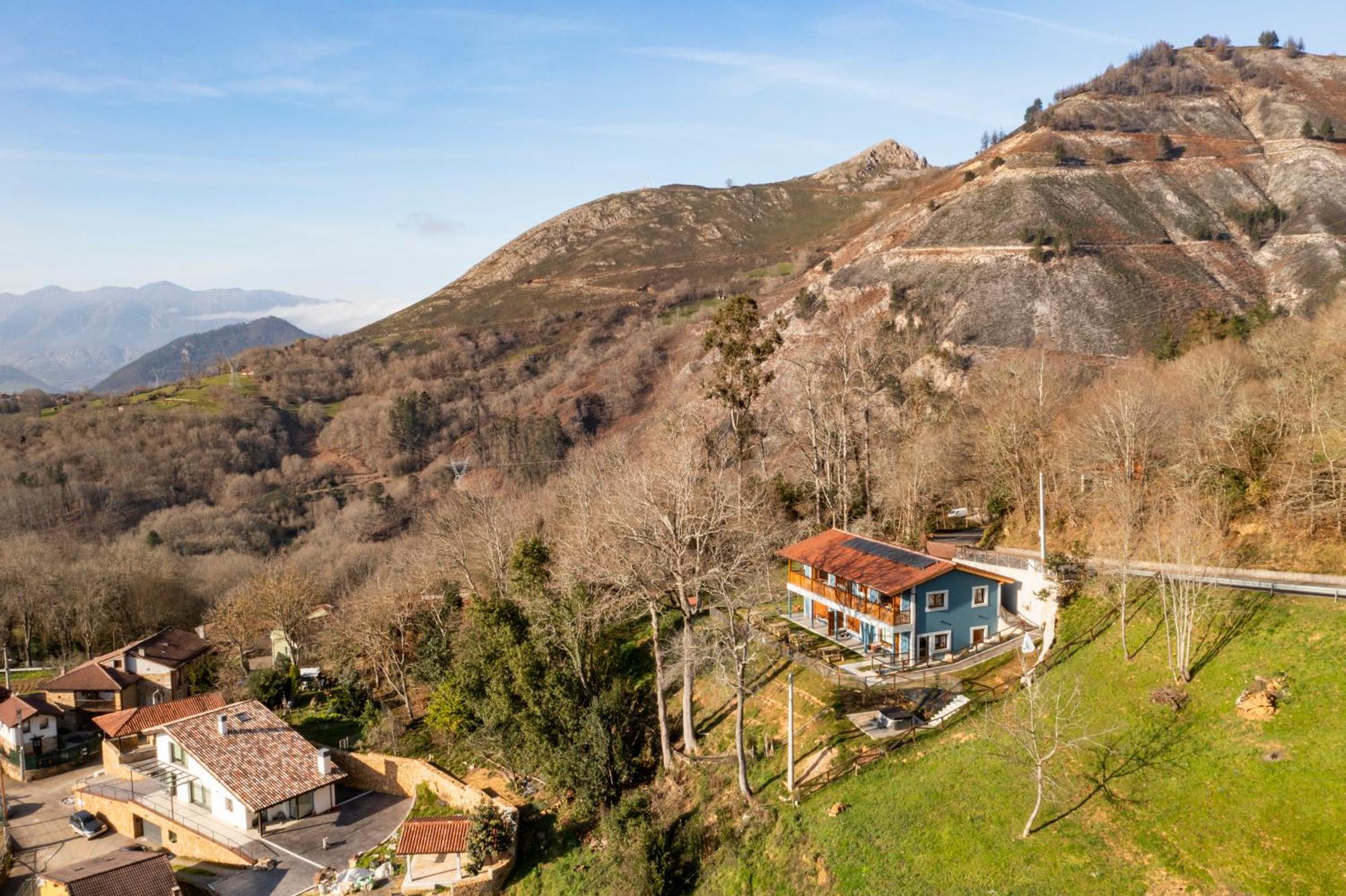 Apartamentos Montes Vindios Onís 외부 사진