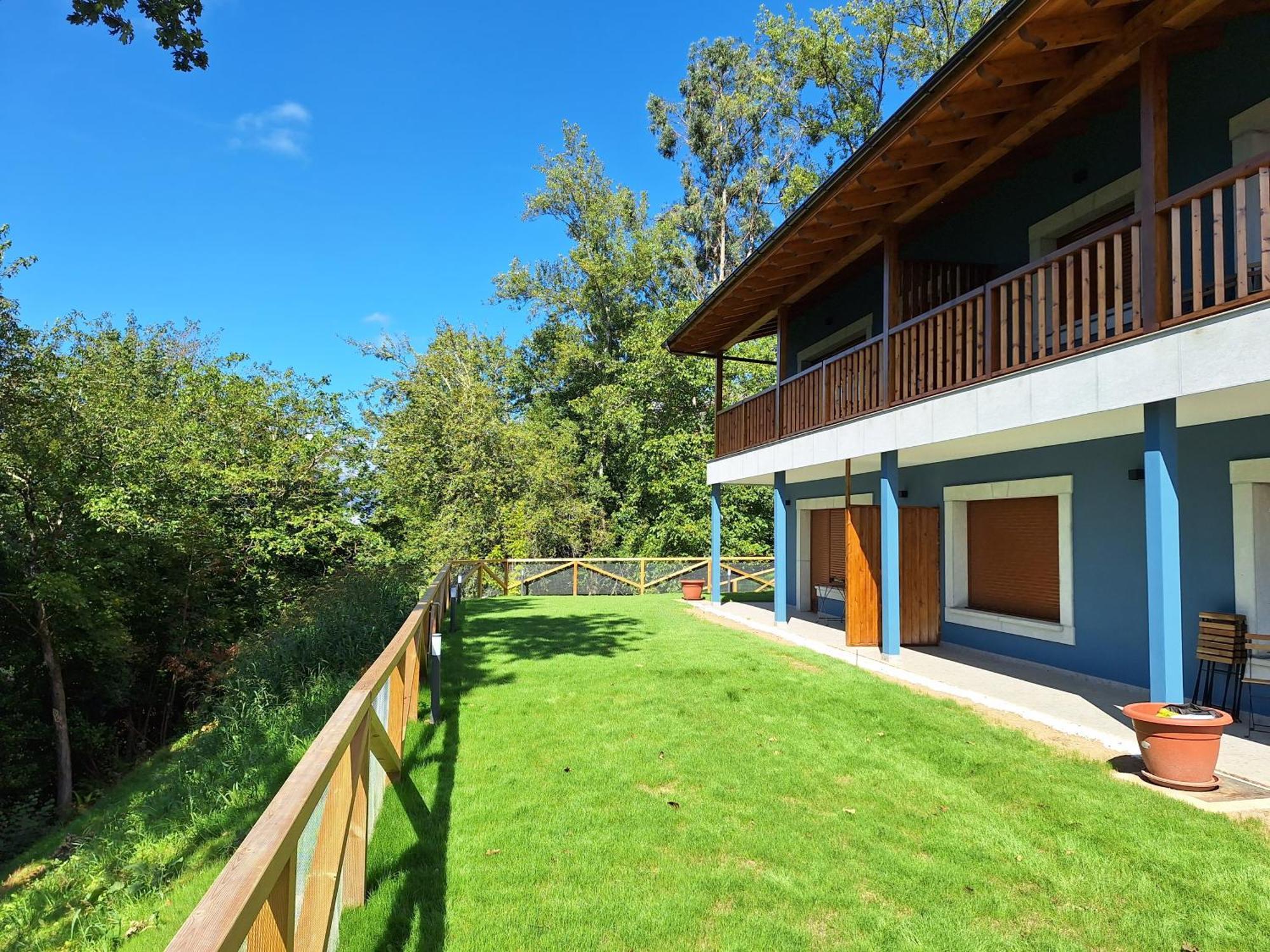Apartamentos Montes Vindios Onís 외부 사진